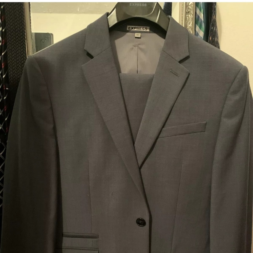 Express Slim Fit 2 Piece Suit (Gray) Size:40R